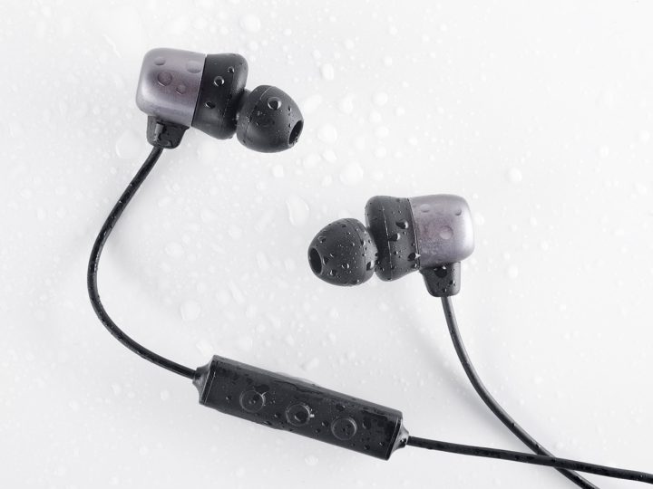 Met bluetooth koptelefoon naar je tv luisteren zo doe je het!