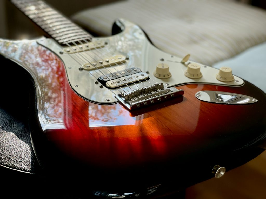 Gemodificeerde Stratocaster met humbucker pickup op de brug en zonder vibratohendel