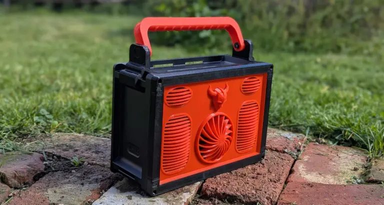 3D cover in rood voor de MYND